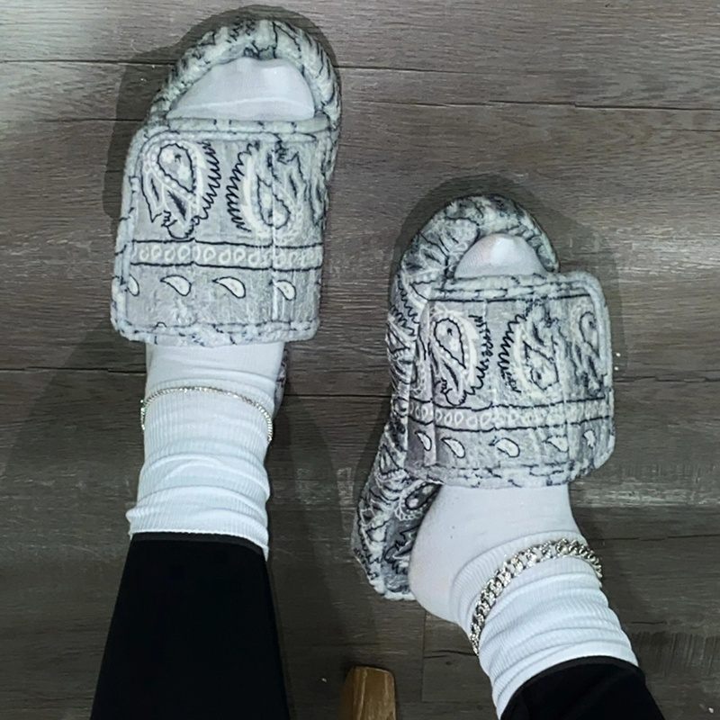 Grey Bandana Slippers